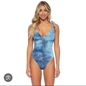 Isabella Rose Tie Dye One Piece Womens Swimsuit